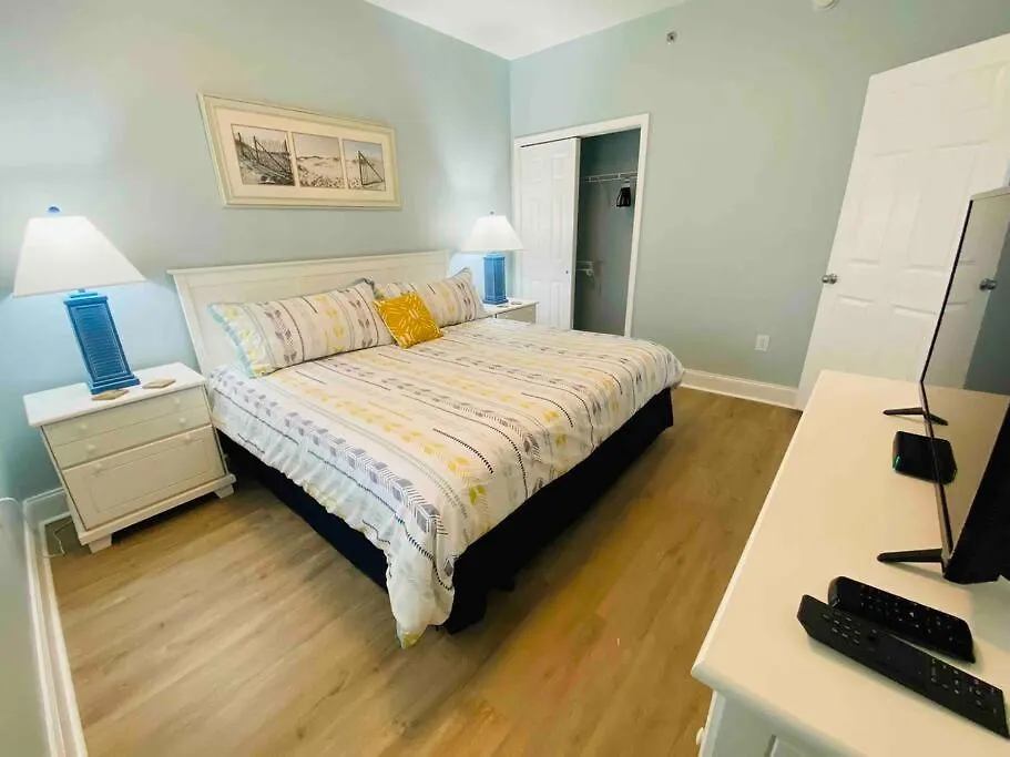 Resort Style Luxury Apartment #930 Panama City Beach