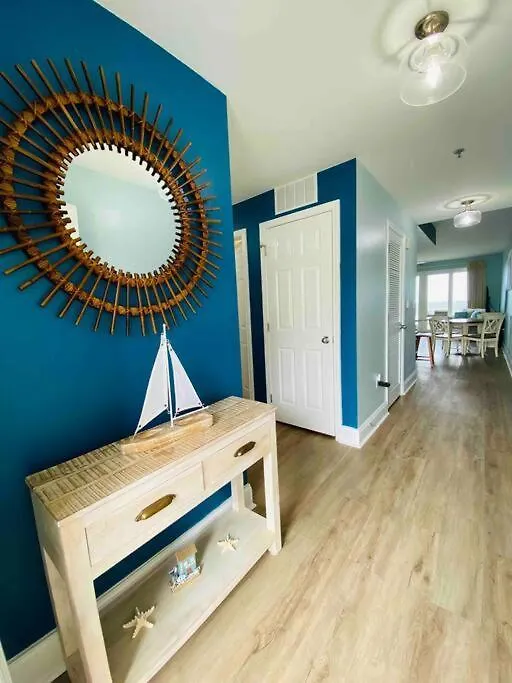 Resort Style Luxury Apartment #930 Panama City Beach