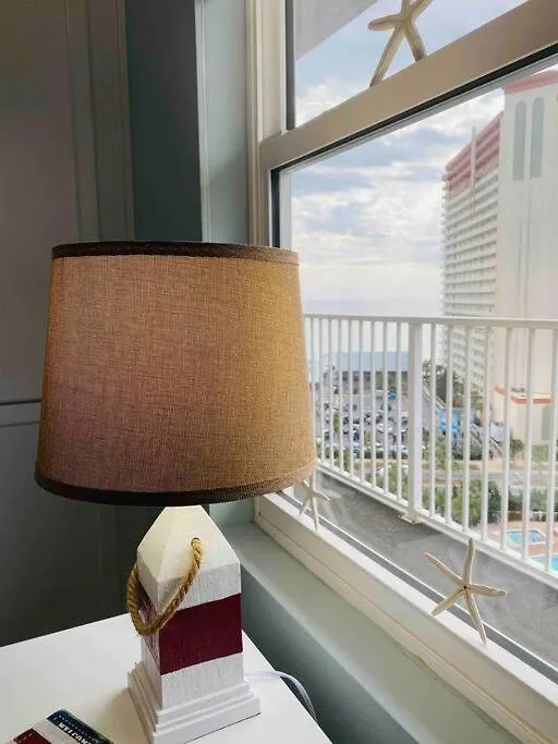 Resort Style Luxury Apartment #930 Panama City Beach