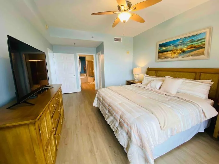 Resort Style Luxury Apartment #930 Panama City Beach