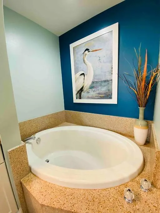 Resort Style Luxury Apartment #930 Panama City Beach